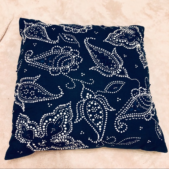 Other - 4/$18 Blue White Paisley Throw Pillow 20” x 20”